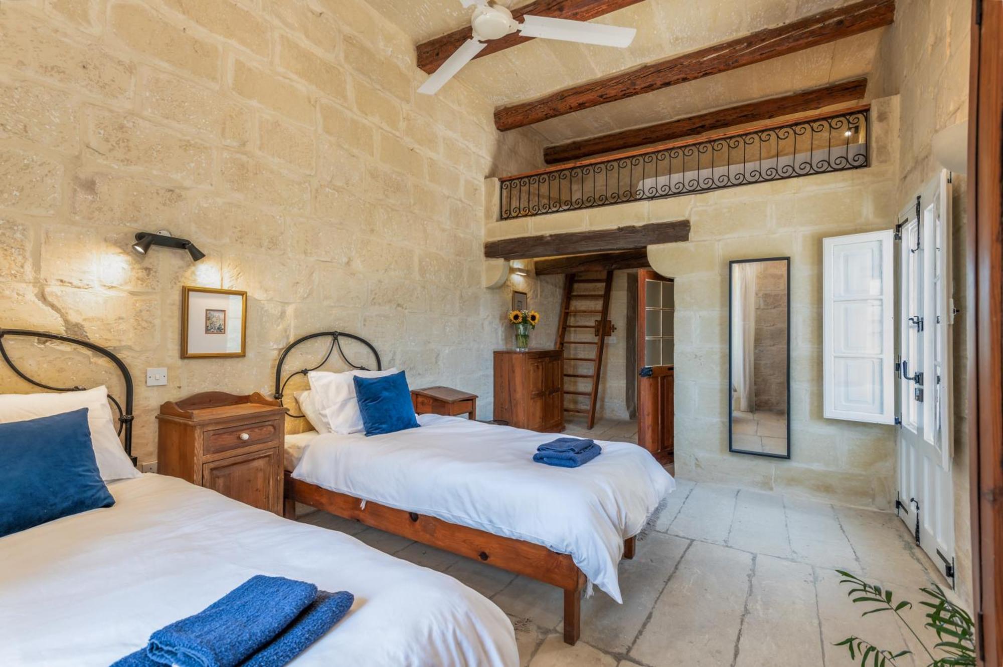Dar Ta' Betta Farmhouse With Private Pool Għarb Εξωτερικό φωτογραφία